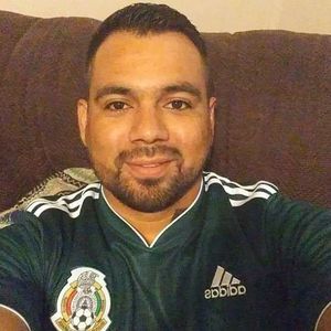 Meet your Posher, Alejandro